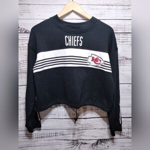 Kansas City Chiefs Cropped Sweatshirt in Black White size Medium NFL Football